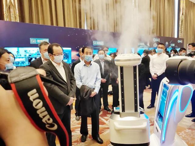 小笨智能亮相移动5G生活节 助推山西5G新基建